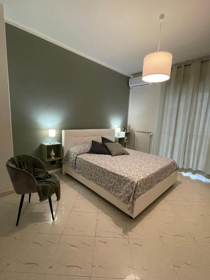 Comfort Apartment And Terrace Nel Cuore Di Bari Kültér fotó